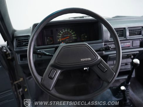 Used 1987 Toyota Pickup 4x4 Regular Cab image 40