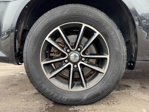 Used 2014 Dodge Grand Caravan SE image 13