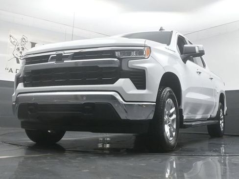 New 2026 Chevrolet Silverado 1500 LT w/ Safety Package AWD/4WD image 4
