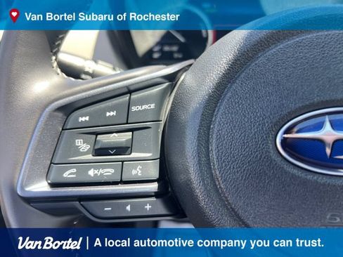 Used 2025 Subaru Forester Limited AWD/4WD image 19
