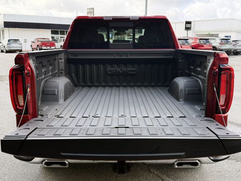 New 2026 GMC Sierra 1500 SLT w/ SLT Premium Plus Package AWD/4WD image 4