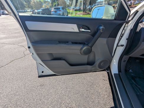 Used 2011 Honda CR-V EX-L image 17