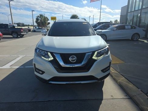Used 2019 Nissan Rogue SL image 9