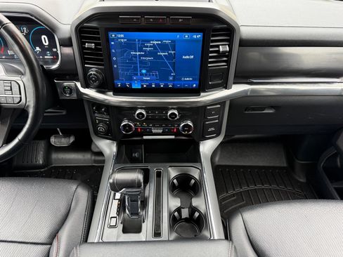 Used 2022 Ford F150 Lariat image 27