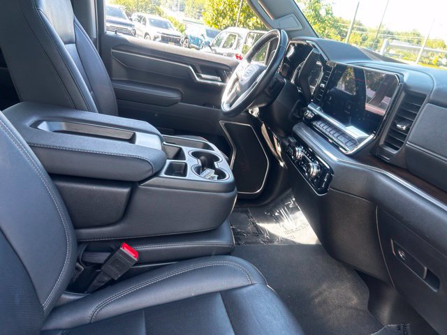 Certified 2025 GMC Sierra 1500 SLT AWD/4WD image 17