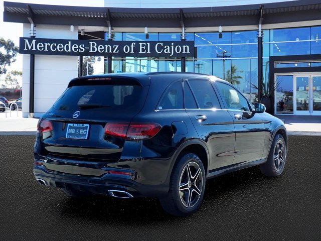 Used 2022 Mercedes-Benz GLC 300 image 3