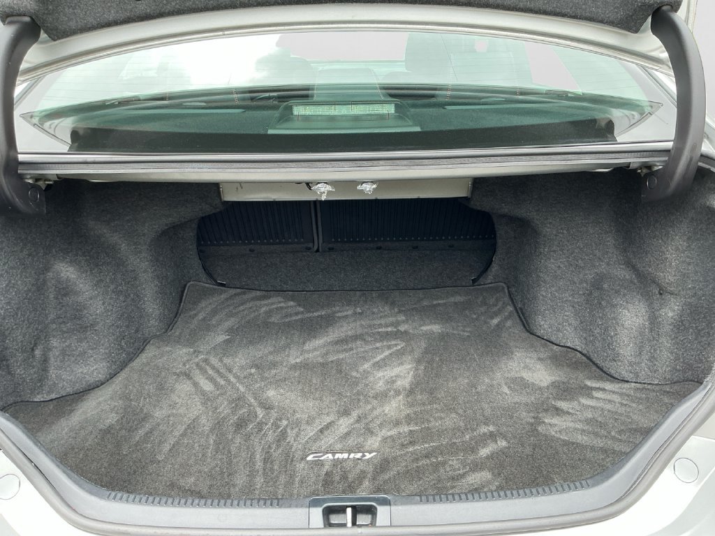 Used 2017 Toyota Camry XSE w/ Moonroof Package FWD image 17
