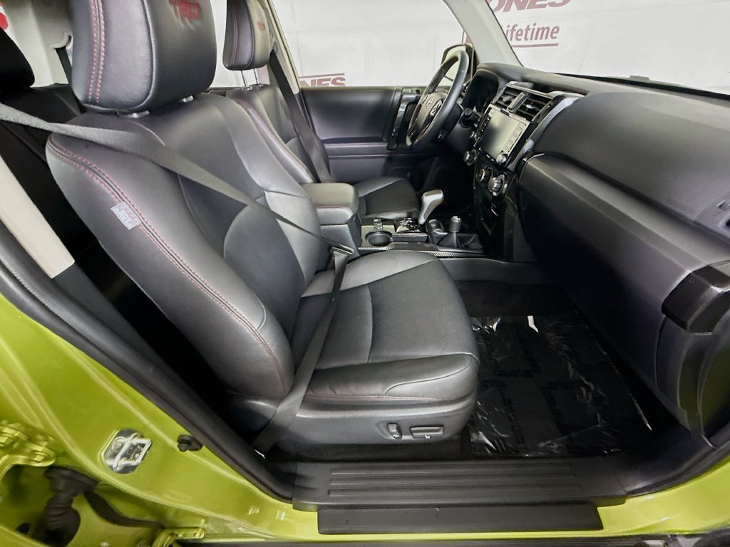 Certified 2023 Toyota 4Runner TRD Off-Road Premium w/ Off Road Premium Plus Package AWD/4WD image 31