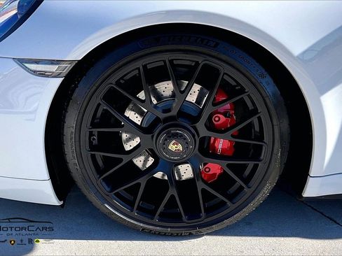 Used 2015 Porsche 911 Carrera 4 GTS image 10