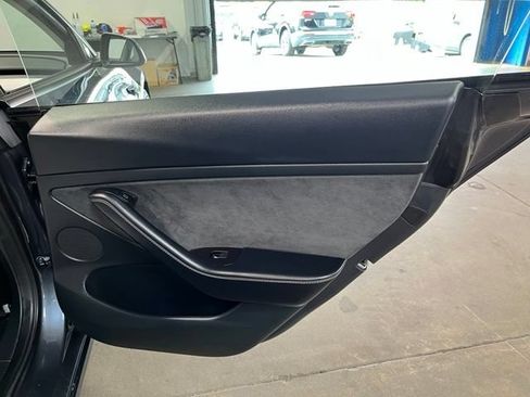 Used 2023 Tesla Model 3 Performance AWD/4WD image 15