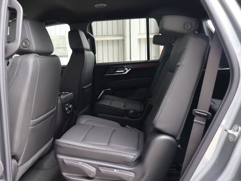 New 2026 GMC Yukon Denali AWD/4WD image 15