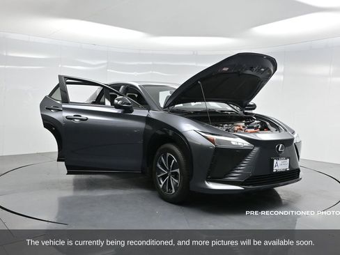 Used 2024 Lexus RZ 300e Premium image 45