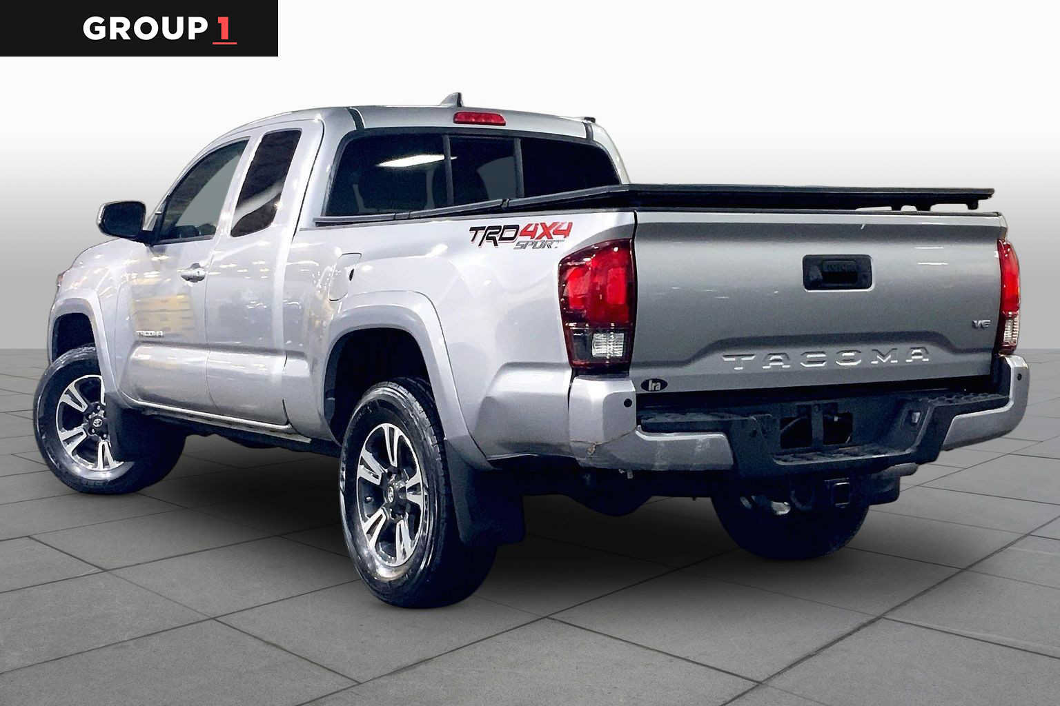Certified 2018 Toyota Tacoma TRD Sport w/ Technology Package AWD/4WD image 12
