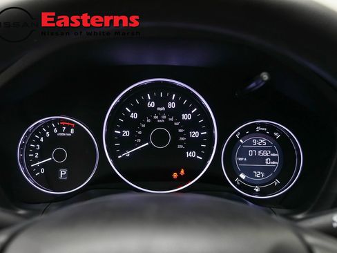 Used 2021 Honda HR-V LX image 16