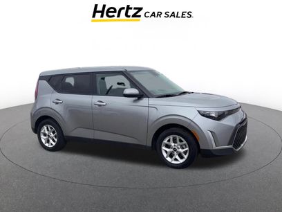 Used 2025 Kia Soul LX w/ LX Technology Package