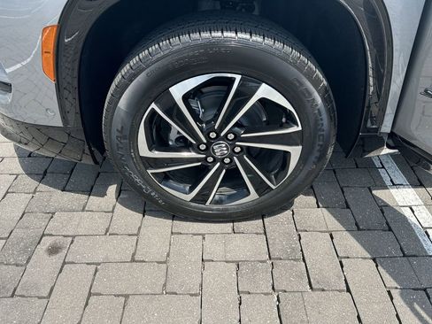 New 2026 Buick Enclave Sport Touring w/ Super Cruise Package image 31