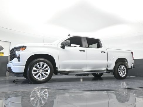 Used 2022 Chevrolet Silverado 1500 Custom RWD image 50