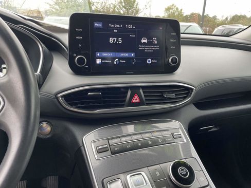 Used 2021 Hyundai Santa Fe SEL w/ Convenience Package image 19