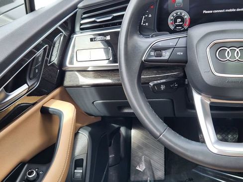 Used 2023 Audi Q7 3.0T Prestige AWD/4WD image 25