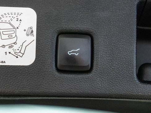 Used 2020 Ford Escape SEL AWD/4WD image 35