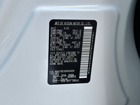 New 2025 Nissan Armada PRO-4X image 33