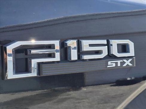 Used 2019 Ford F150 XL w/ Equipment Group 101A Mid RWD image 9