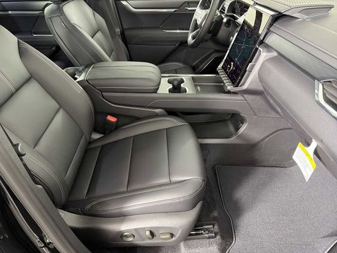 New 2026 GMC Acadia Elevation w/ Elevation Premium Package image 22