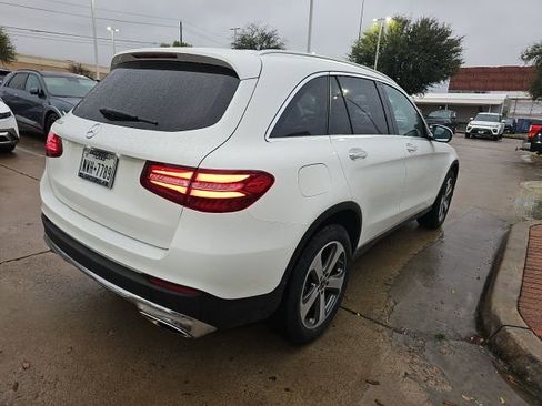 Used 2019 Mercedes-Benz GLC 300 image 3