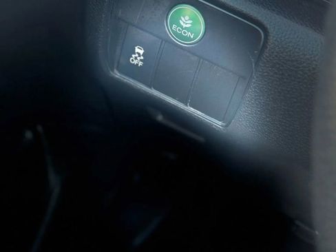 Used 2015 Honda Accord LX image 33