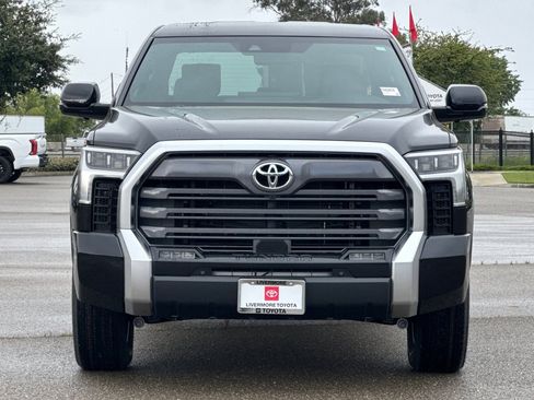 New 2026 Toyota Tundra Limited AWD/4WD image 8
