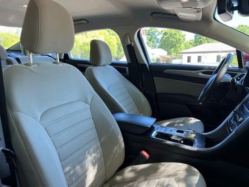 Used 2020 Ford Fusion S FWD image 25