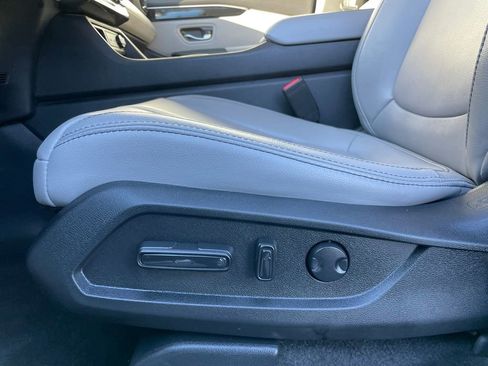 Certified 2025 Honda Pilot EX-L image 24