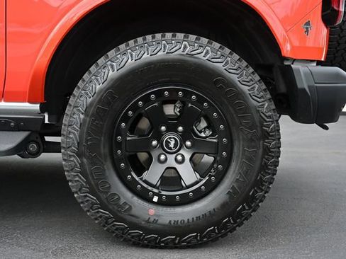 Used 2025 Ford Bronco Stroppe Edition image 13