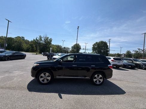 Used 2013 Toyota Highlander Limited FWD image 5
