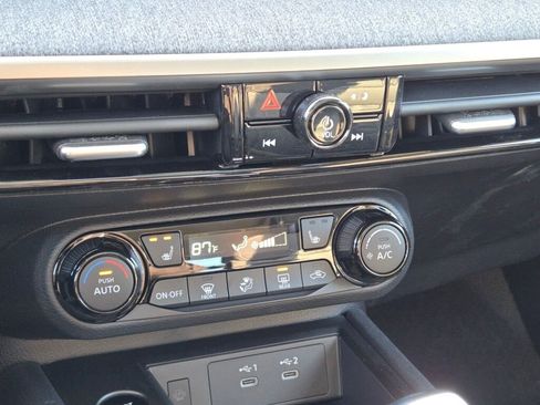 New 2026 Nissan Kicks SV w/ SV Premium Package image 26