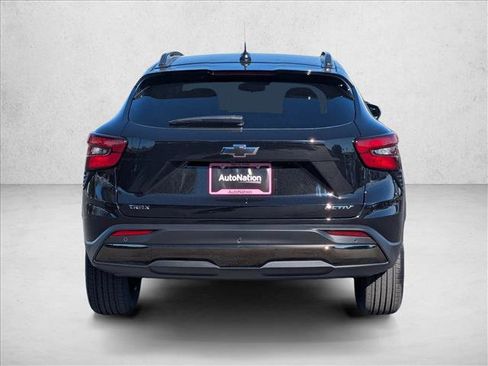 New 2026 Chevrolet Trax ACTIV w/ Driver Confidence Package FWD image 8