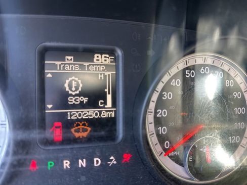 Used 2013 RAM 1500 Express image 7