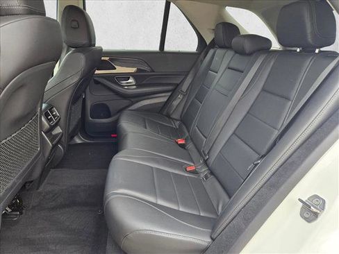 Used 2020 Mercedes-Benz GLE 350 4MATIC image 18