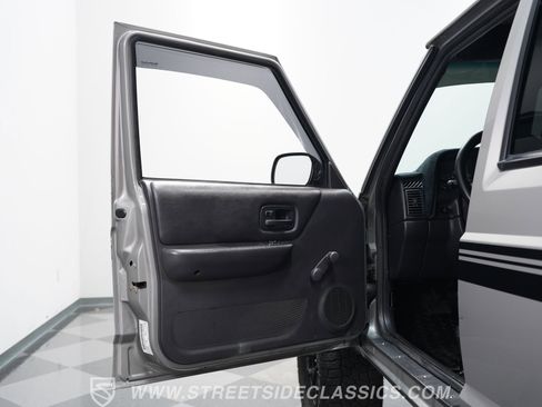 Used 2000 Jeep Cherokee SE image 35