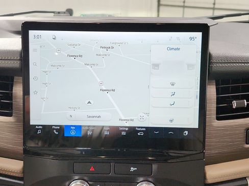 Used 2022 Ford Expedition Limited RWD image 30