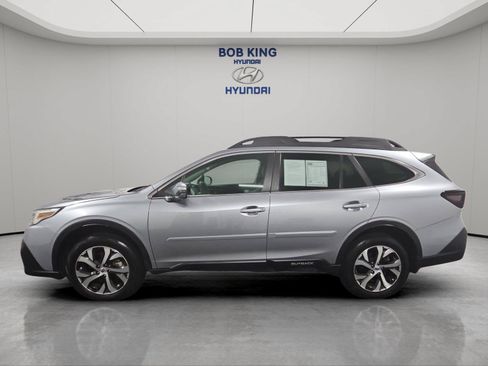 Used 2021 Subaru Outback Limited XT w/ Popular Package #2 AWD/4WD image 2