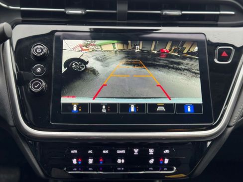 Used 2023 Chevrolet Bolt EUV Premier w/ Redline Edition image 15