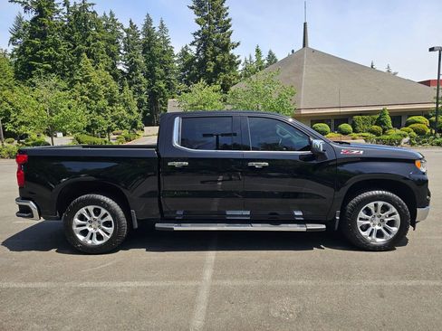Used 2026 Chevrolet Silverado 1500 LTZ AWD/4WD image 6
