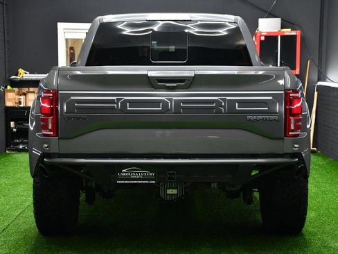 Used 2018 Ford F150 Raptor w/ Equipment Group 802A Luxury AWD/4WD image 3