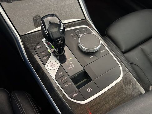 Used 2021 BMW 330i xDrive Sedan w/ Premium Package image 21