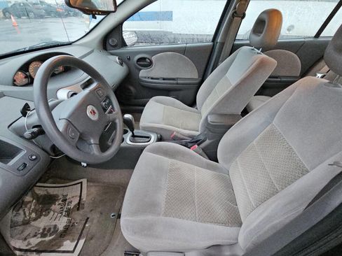 Used 2006 Saturn ION Level 3 w/ Sun & Sound Pkg image 2