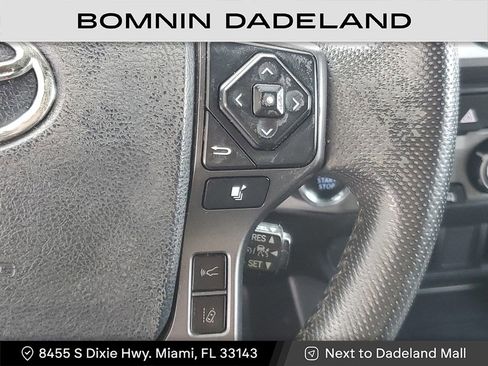 Used 2020 Toyota Tacoma TRD Off-Road image 19