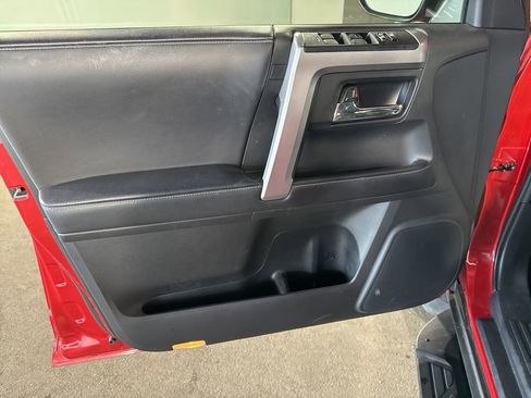 Used 2022 Toyota 4Runner SR5 RWD image 18