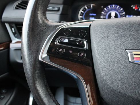 Used 2020 Cadillac Escalade ESV Premium Luxury AWD/4WD image 12