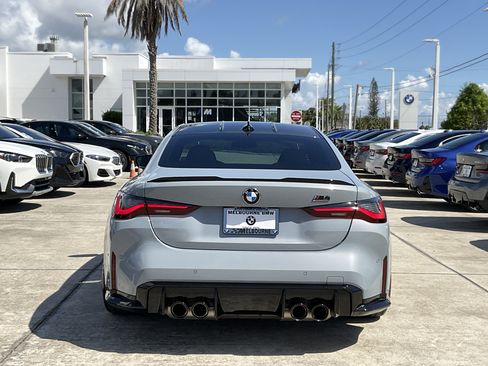 Used 2022 BMW M4 Competition w/ Executive Package RWD image 5